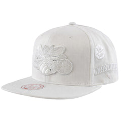 Mitchell & Ness NBA Charlotte Hornets HWC UV Reactive White Cap