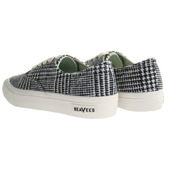 Seavees Legend Highlands Womens Black/White Plimsolls