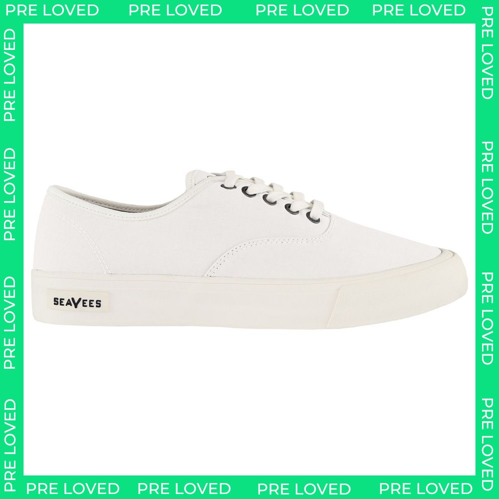 SeaVees Legend White Mens Plimsolls - Marks