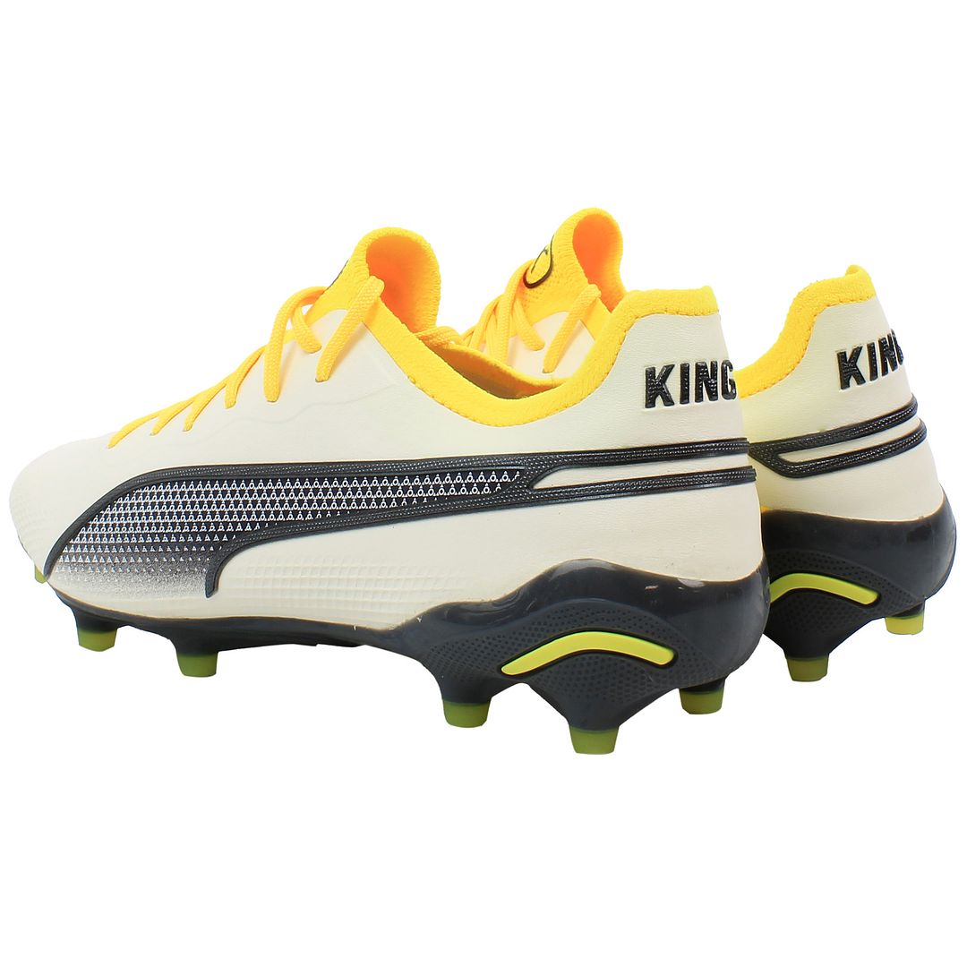 Puma King Ultimate FG/AG Mens Off White Football Boots