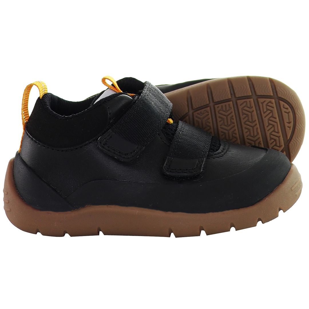 Clarks Play Hike Kids Black Trainers