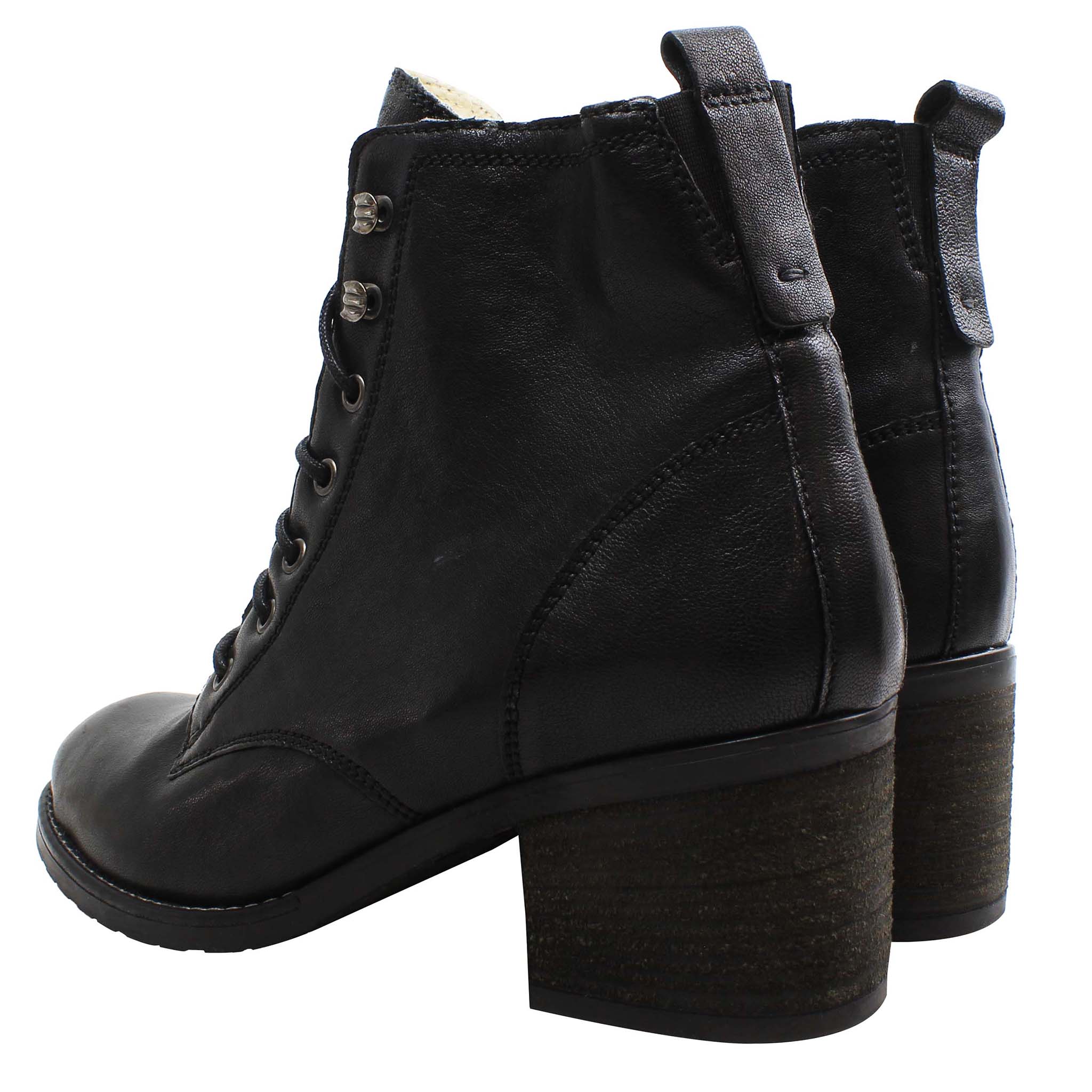 Clarks Thornby Womens Black Boots