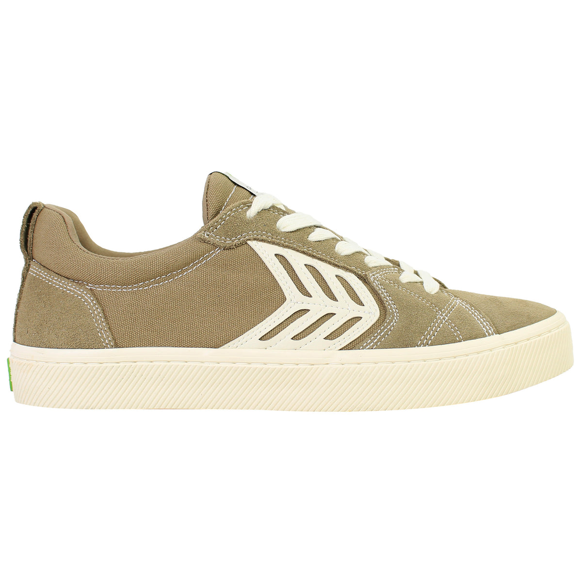 Cariuma Catiba Pro Skate Unisex Sand Plimsolls