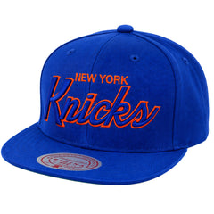 Mitchell & Ness NBA New York Knicks Champ Year Trophy Blue Cap