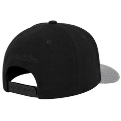 Mitchell & Ness NBA Brooklyn Nets Greytone Fleece Black Cap