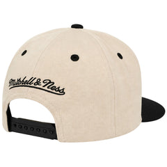 Mitchell & Ness NBA Chicago Bulls Off The Crown Off White Cap