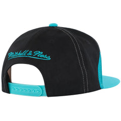 Mitchell & Ness NBA San Antonio Spurs Sharktooth Black Cap