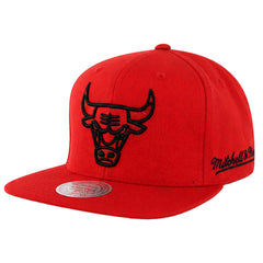 Mitchell & Ness NBA Chicago Bulls Christmas Day Red Cap
