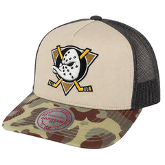 Mitchell & Ness NHL Anaheim Ducks Hidden Trucker Beige Cap