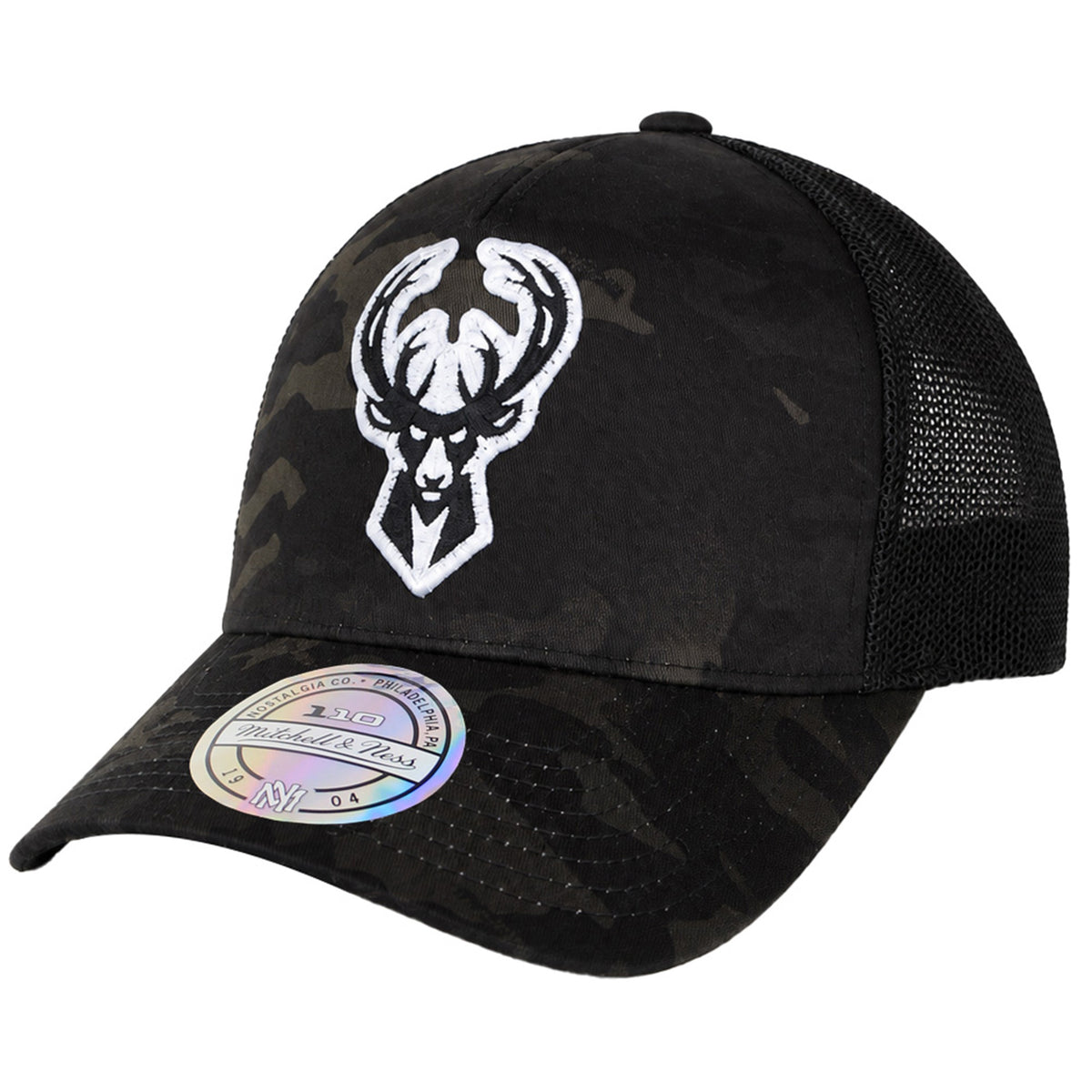 Mitchell & Ness NBA Milwaukee Bucks Dark Green Camo Cap