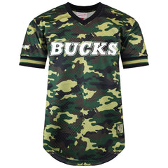 Mitchell & Ness Milwaukee Bucks Mens T-Shirt