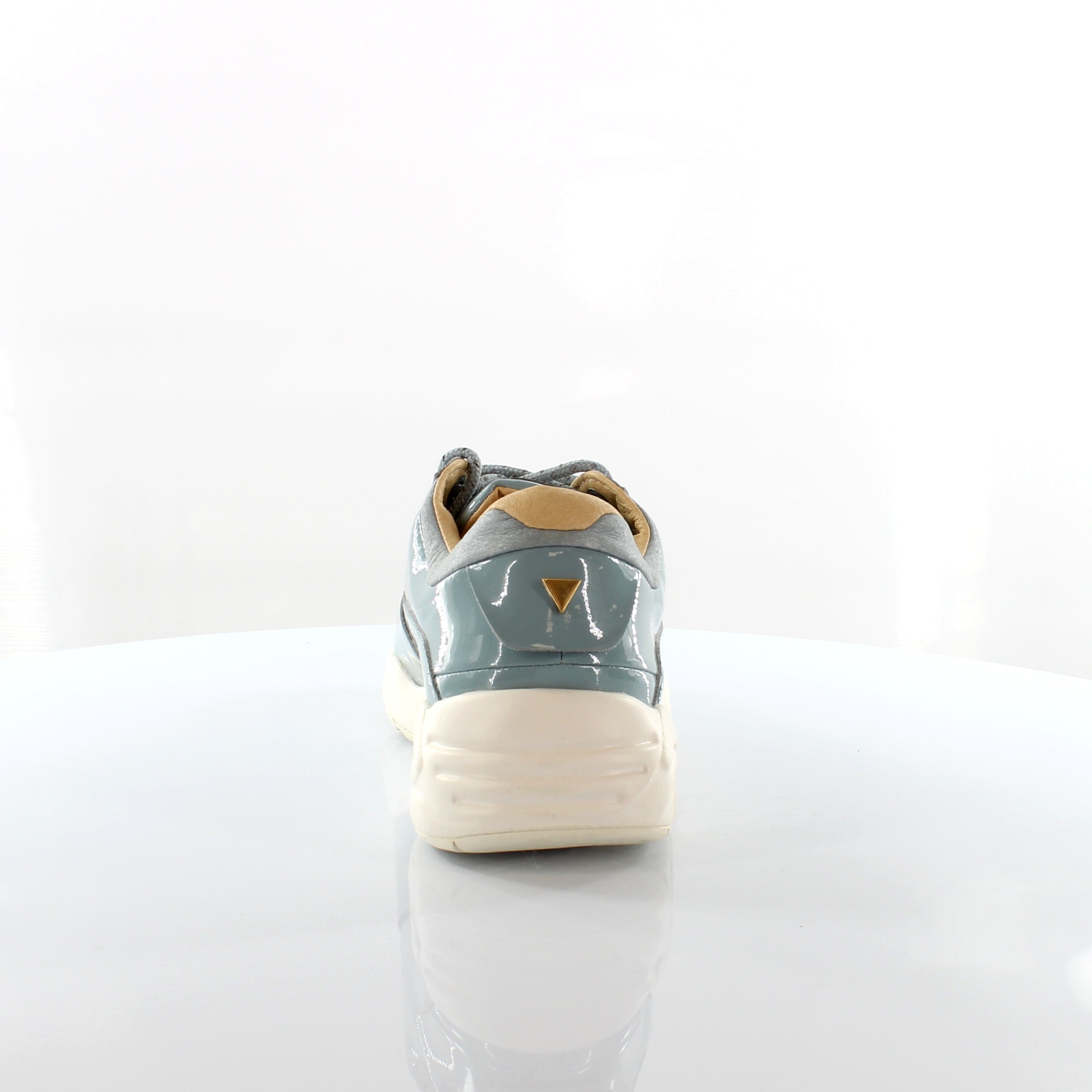 Puma R698 Women Nude Blue Trainers