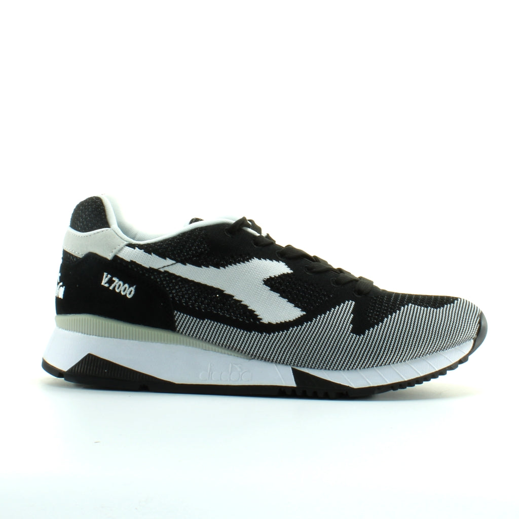 Diadora V7000 Weave Mens Black/White Trainers