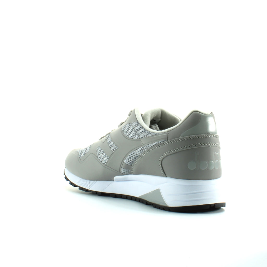 Diadora N902 MM Mens Grey Trainers