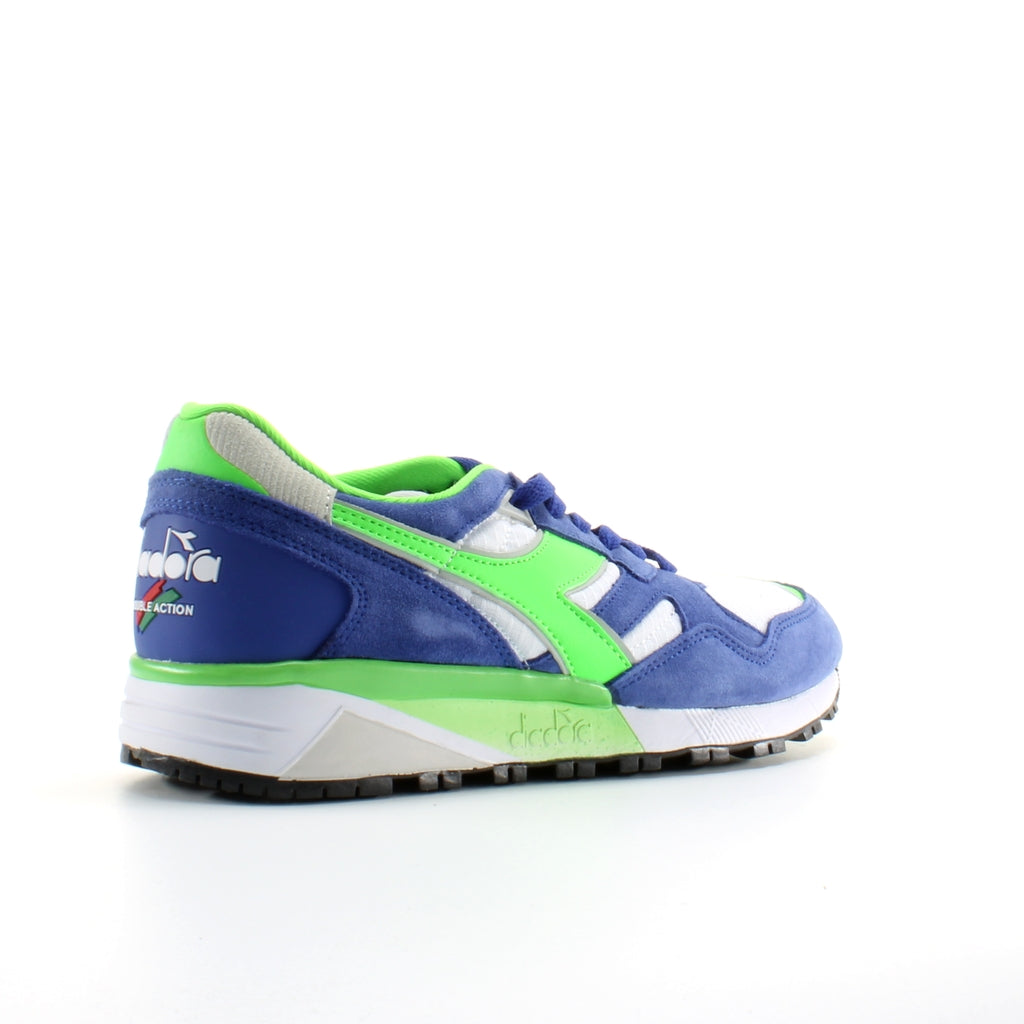 Diadora N9002 Mens Leather Lace Up Trainers C3940