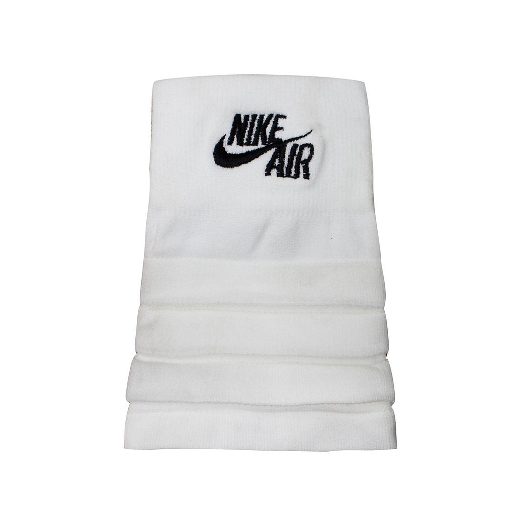 Nike Urban Mens White Wrist Band