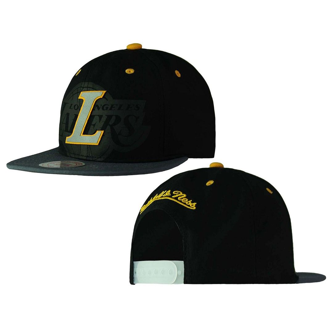 Mitchell & Ness LA Lakers Mens Reflective Cap